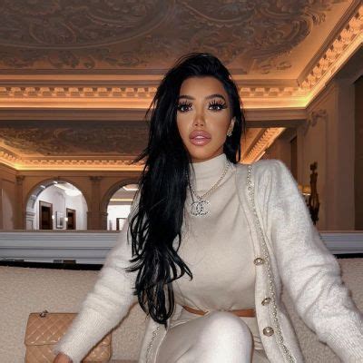 chloe khan bio|chloe khan wikipedia.